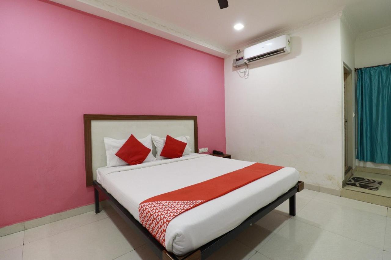 Hotel Abhimani Inn 班加罗尔 外观 照片