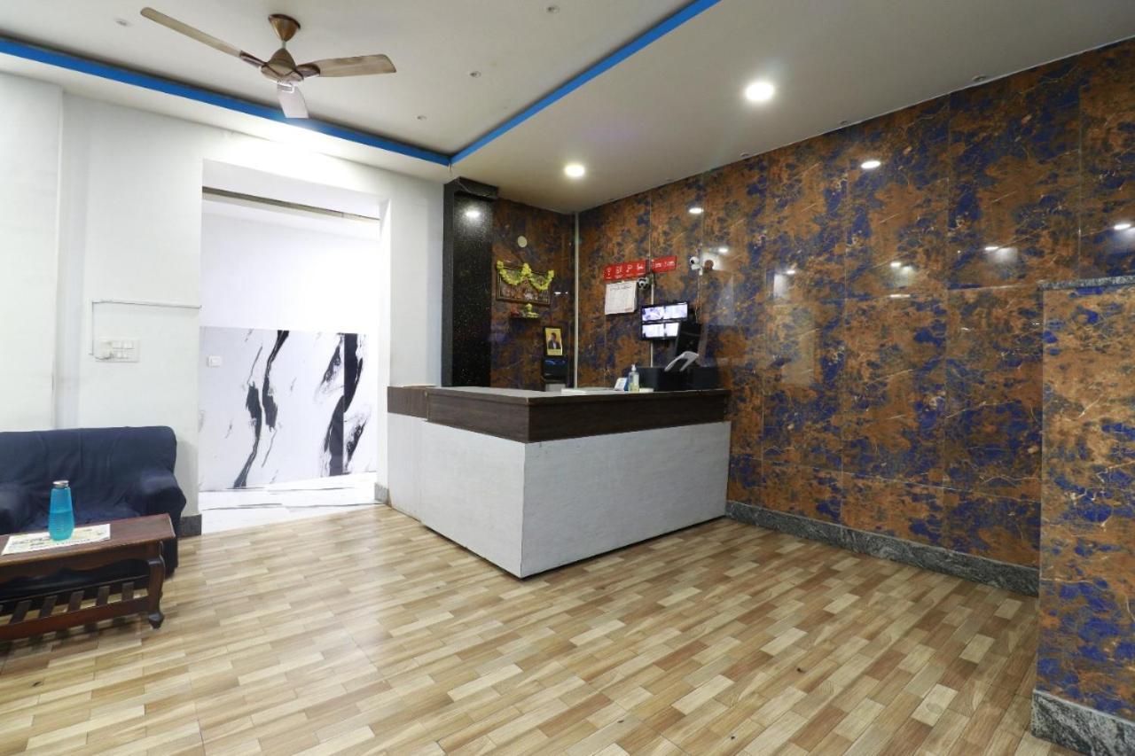 Hotel Abhimani Inn 班加罗尔 外观 照片