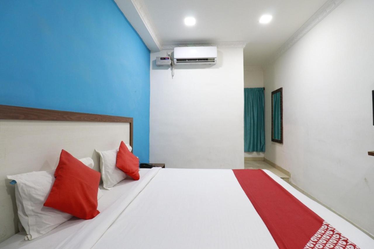Hotel Abhimani Inn 班加罗尔 外观 照片
