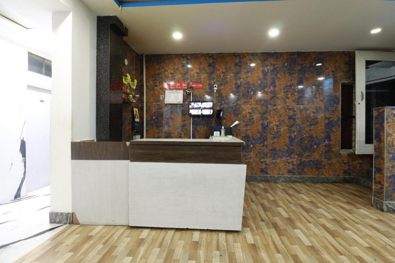 Hotel Abhimani Inn 班加罗尔 外观 照片